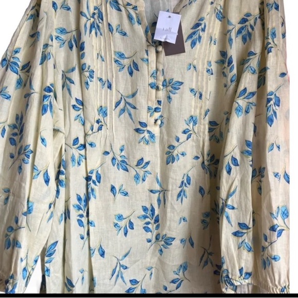 J. Jill Tops - Light 4x Yellow  Pintuck Blouse with Blue Leaf Print. 💯 linen NWT.